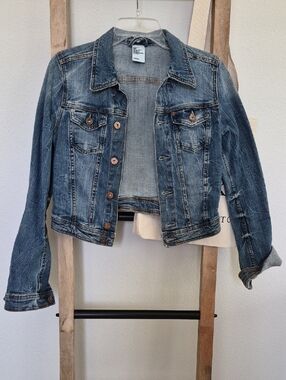 Cropped H&M Denim Jacket
